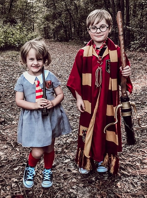 halloween costumes for siblings 15