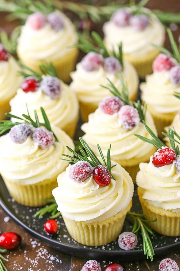 Easy Christmas cupcakes Ideas 14