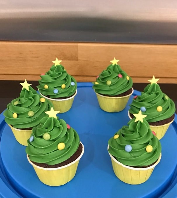 Easy Christmas cupcakes Ideas 7