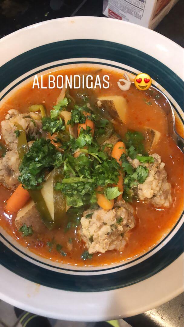 albondigas meatballs