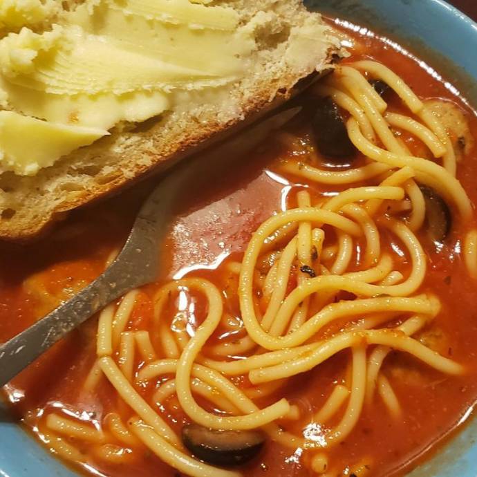 spaghetti meatballs soup