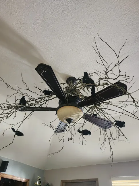 cheap easy diy indoor halloween decoration ideas 12