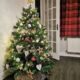 elegant christmas tree decoration