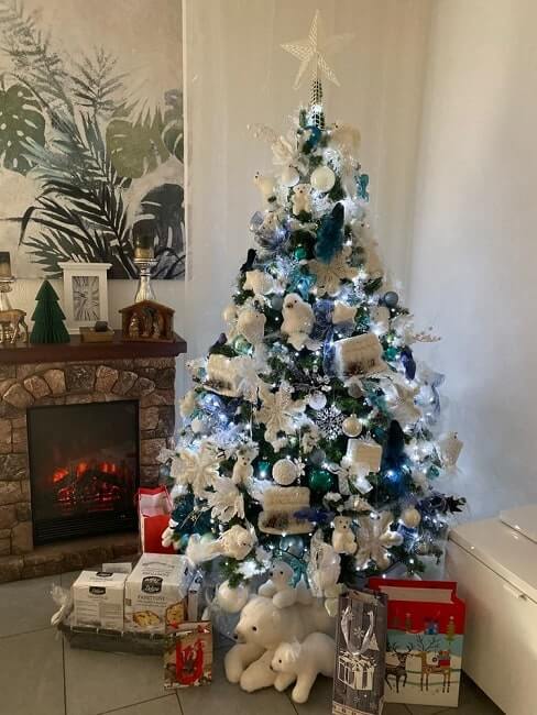 white christmas tree decoration