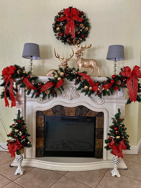 christmas mantle decor