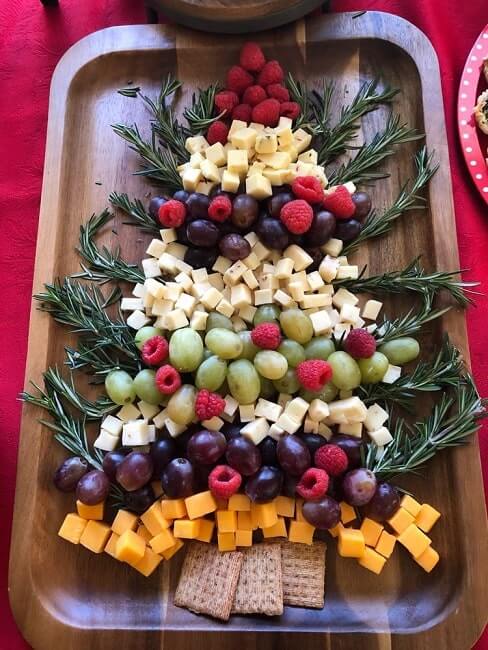 christmas tree cheese board appetizer