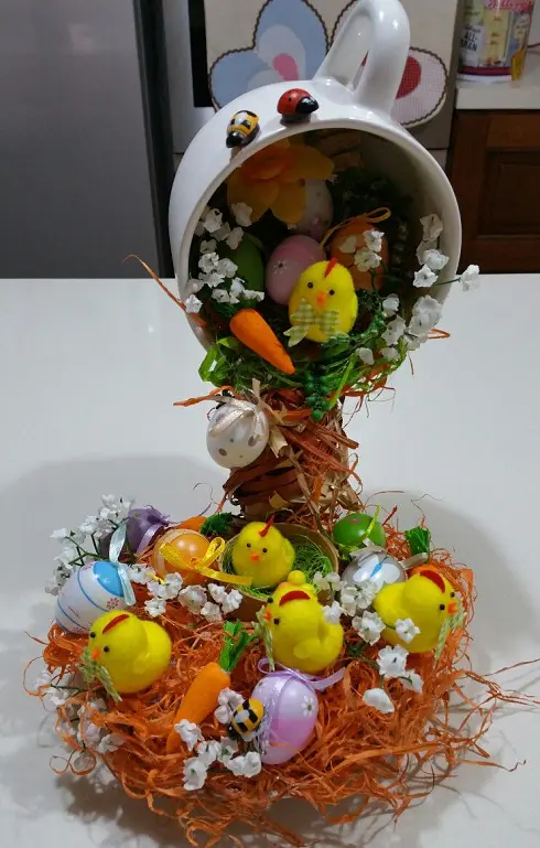 DIY Floating teacup centerpiece for Easter 1
