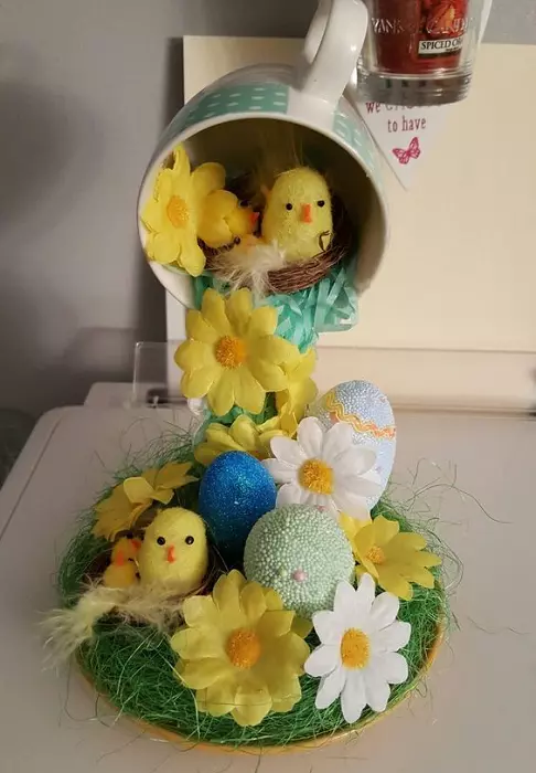 Floating Easter teacup decoration idea 02