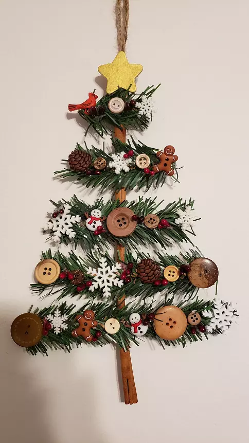 cinnamon stick DIY Christmas tree ornaments