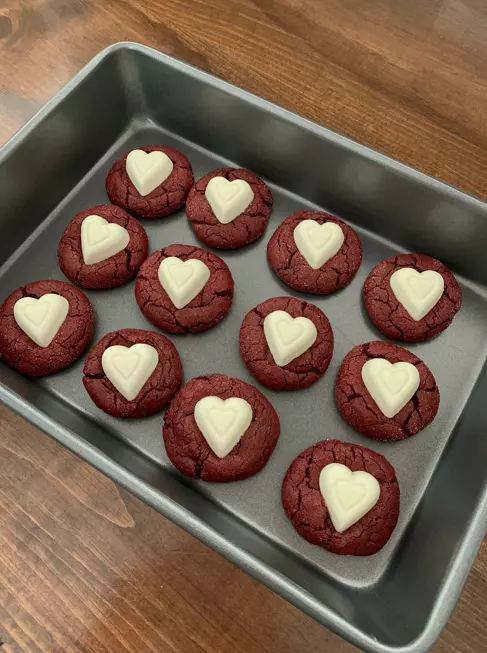 red velvet sugar cookies