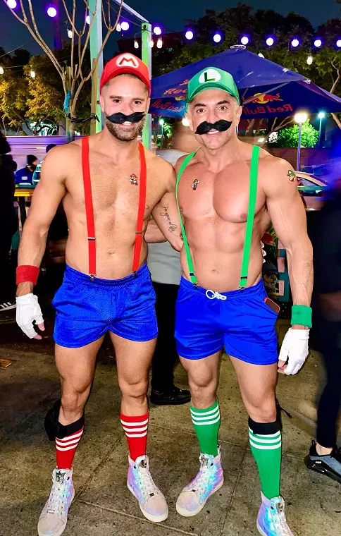 Shirtless Halloween Costumes Mario Bros