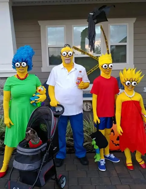 family halloween costumes with dog simpsons