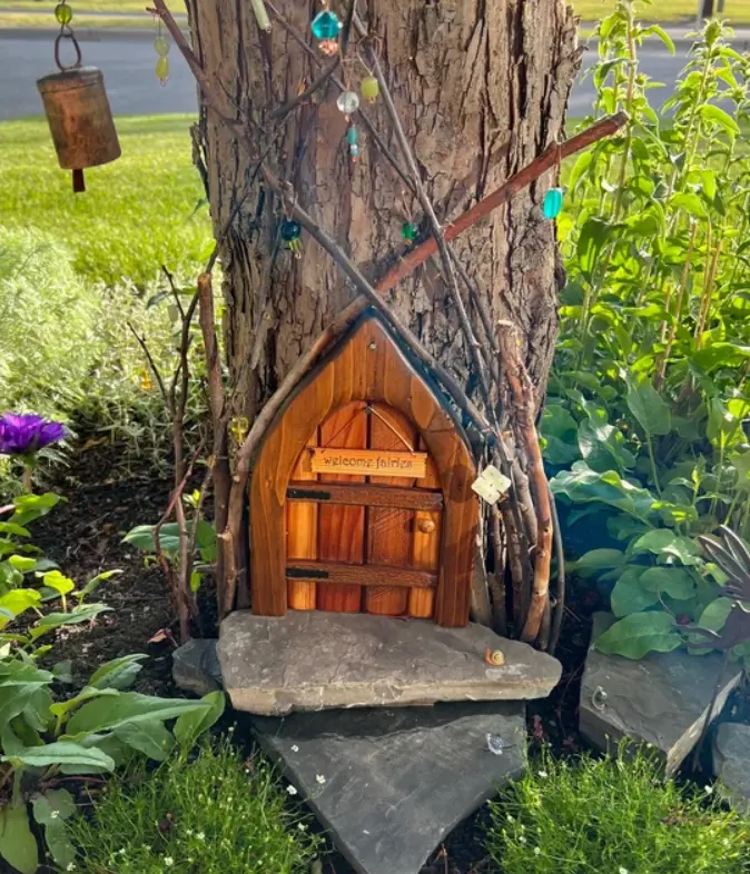 diy tree stump fairy house door