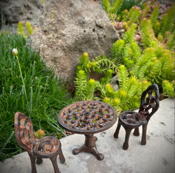 tree stump fairy house furniture