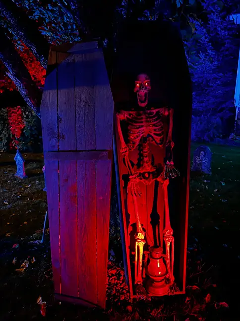 halloween prop diy 7
