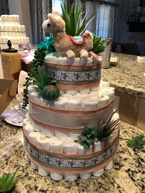 baby shower diaper cake ideas 1