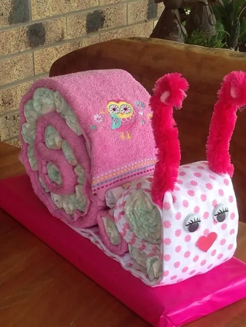 baby shower diaper cake ideas 10