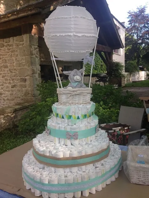 baby shower diaper cake ideas 5