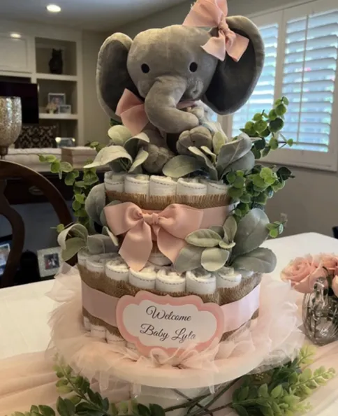 baby shower diaper cake ideas 6
