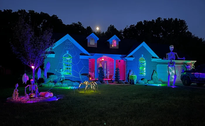 halloween lighting ideas outdoor 6