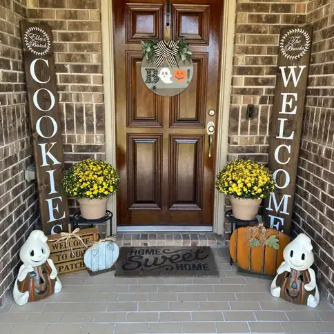 16 Best Halloween Porch Ideas 2026
