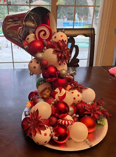 floating bucket christmas centerpiece 1