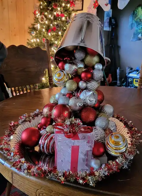 floating bucket christmas centerpiece 11