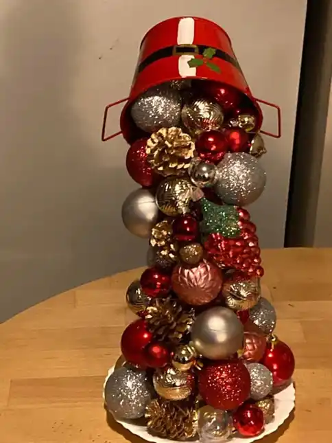 floating bucket christmas centerpiece 14
