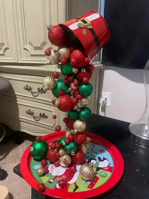 floating bucket christmas centerpiece 4