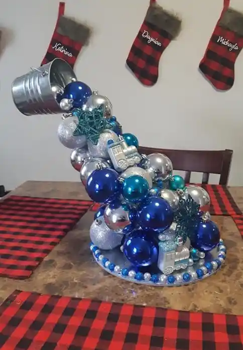 floating bucket christmas centerpiece 7